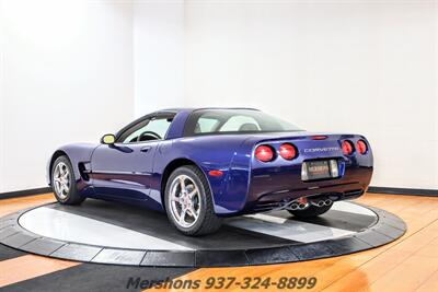 2004 Chevrolet Corvette   - Photo 5 - Springfield, OH 45503