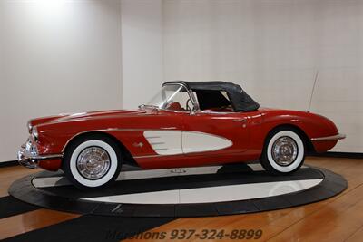 1959 Chevrolet Corvette   - Photo 10 - Springfield, OH 45503