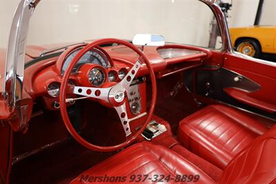 1959 Chevrolet Corvette   - Photo 13 - Springfield, OH 45503