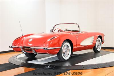 1959 Chevrolet Corvette   - Photo 9 - Springfield, OH 45503