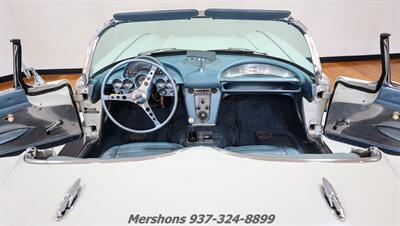 1959 Chevrolet Corvette   - Photo 2 - Springfield, OH 45503