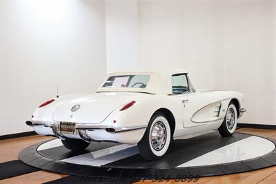 1959 Chevrolet Corvette   - Photo 11 - Springfield, OH 45503