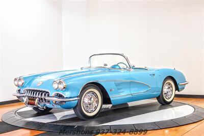 1959 Chevrolet Corvette   - Photo 12 - Springfield, OH 45503