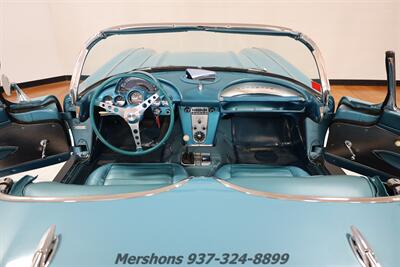 1959 Chevrolet Corvette   - Photo 2 - Springfield, OH 45503