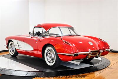 1959 Chevrolet Corvette   - Photo 8 - Springfield, OH 45503