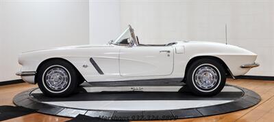 1962 Chevrolet Corvette   - Photo 6 - Springfield, OH 45503