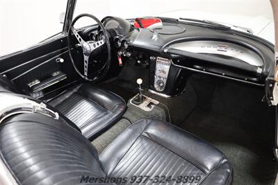 1962 Chevrolet Corvette   - Photo 17 - Springfield, OH 45503