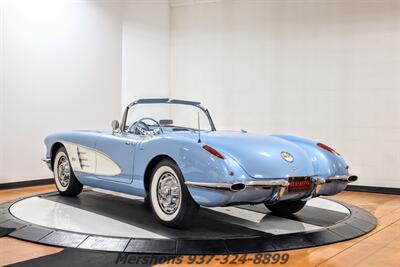 1960 Chevrolet Corvette   - Photo 12 - Springfield, OH 45503