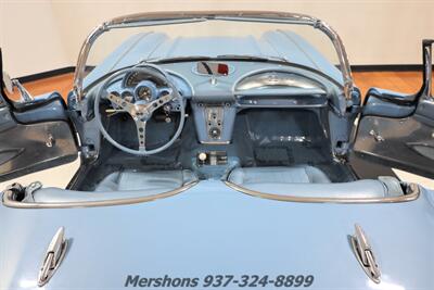 1960 Chevrolet Corvette   - Photo 2 - Springfield, OH 45503