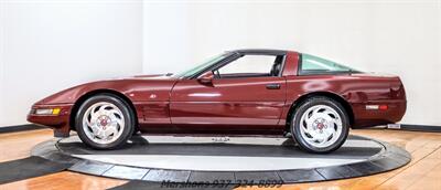 1993 Chevrolet Corvette   - Photo 5 - Springfield, OH 45503