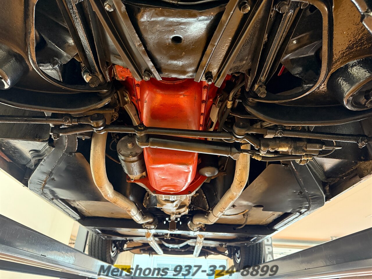 1964 Chevrolet Corvette   - Photo 23 - Springfield, OH 45503