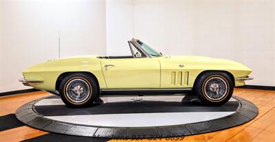 1965 Chevrolet Corvette   - Photo 8 - Springfield, OH 45503