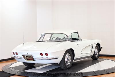 1961 Chevrolet Corvette   - Photo 15 - Springfield, OH 45503