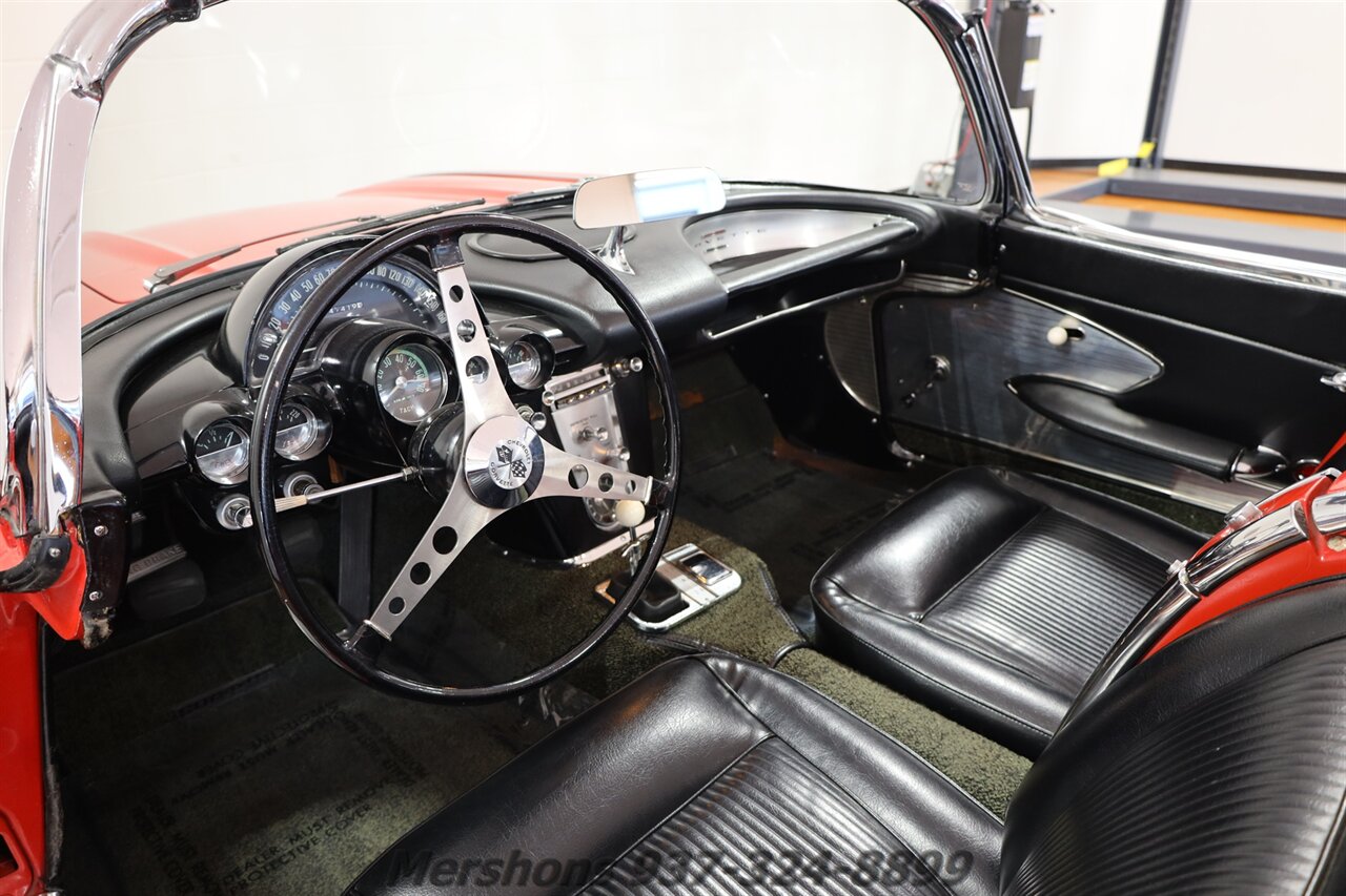 1961 Chevrolet Corvette   - Photo 14 - Springfield, OH 45503