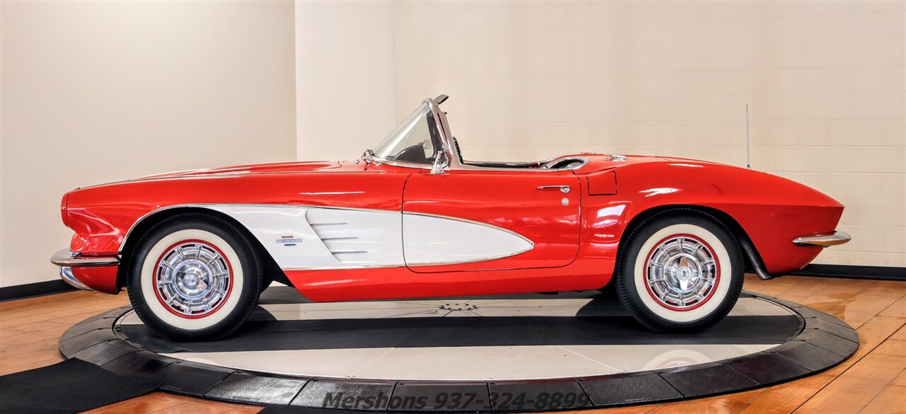 1961 Chevrolet Corvette   - Photo 6 - Springfield, OH 45503