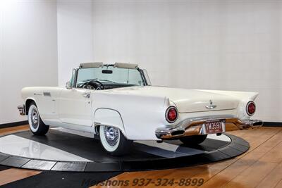 1957 Ford Thunderbird   - Photo 5 - Springfield, OH 45503