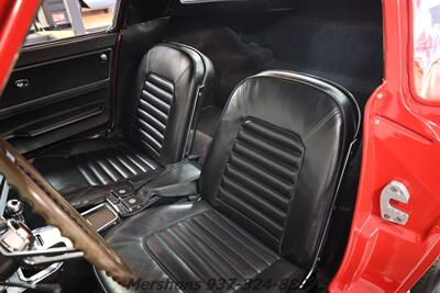 1966 Chevrolet Corvette   - Photo 12 - Springfield, OH 45503