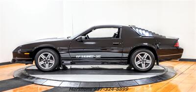 1986 Chevrolet Camaro IROC-Z   - Photo 6 - Springfield, OH 45503