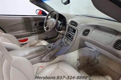2004 Chevrolet Corvette   - Photo 14 - Springfield, OH 45503