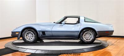 1982 Chevrolet Corvette   - Photo 5 - Springfield, OH 45503