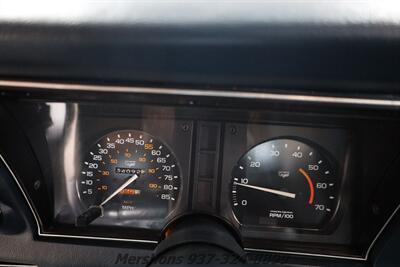 1982 Chevrolet Corvette   - Photo 14 - Springfield, OH 45503