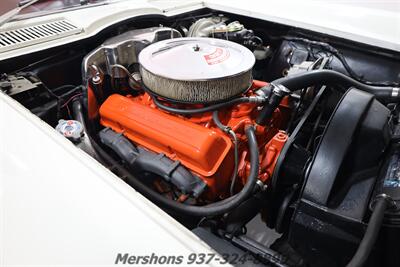 1967 Chevrolet Corvette   - Photo 13 - Springfield, OH 45503