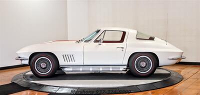 1967 Chevrolet Corvette   - Photo 5 - Springfield, OH 45503