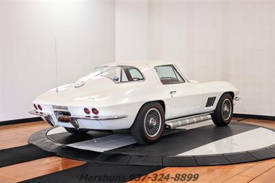 1967 Chevrolet Corvette   - Photo 9 - Springfield, OH 45503