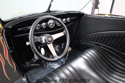 1933 Ford Roadster   - Photo 2 - Springfield, OH 45503