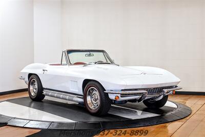 1967 Chevrolet Corvette   - Photo 5 - Springfield, OH 45503