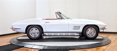 1967 Chevrolet Corvette   - Photo 8 - Springfield, OH 45503