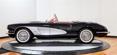 1958 Chevrolet Corvette   - Photo 6 - Springfield, OH 45503