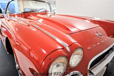 1962 Chevrolet Corvette   - Photo 17 - Springfield, OH 45503