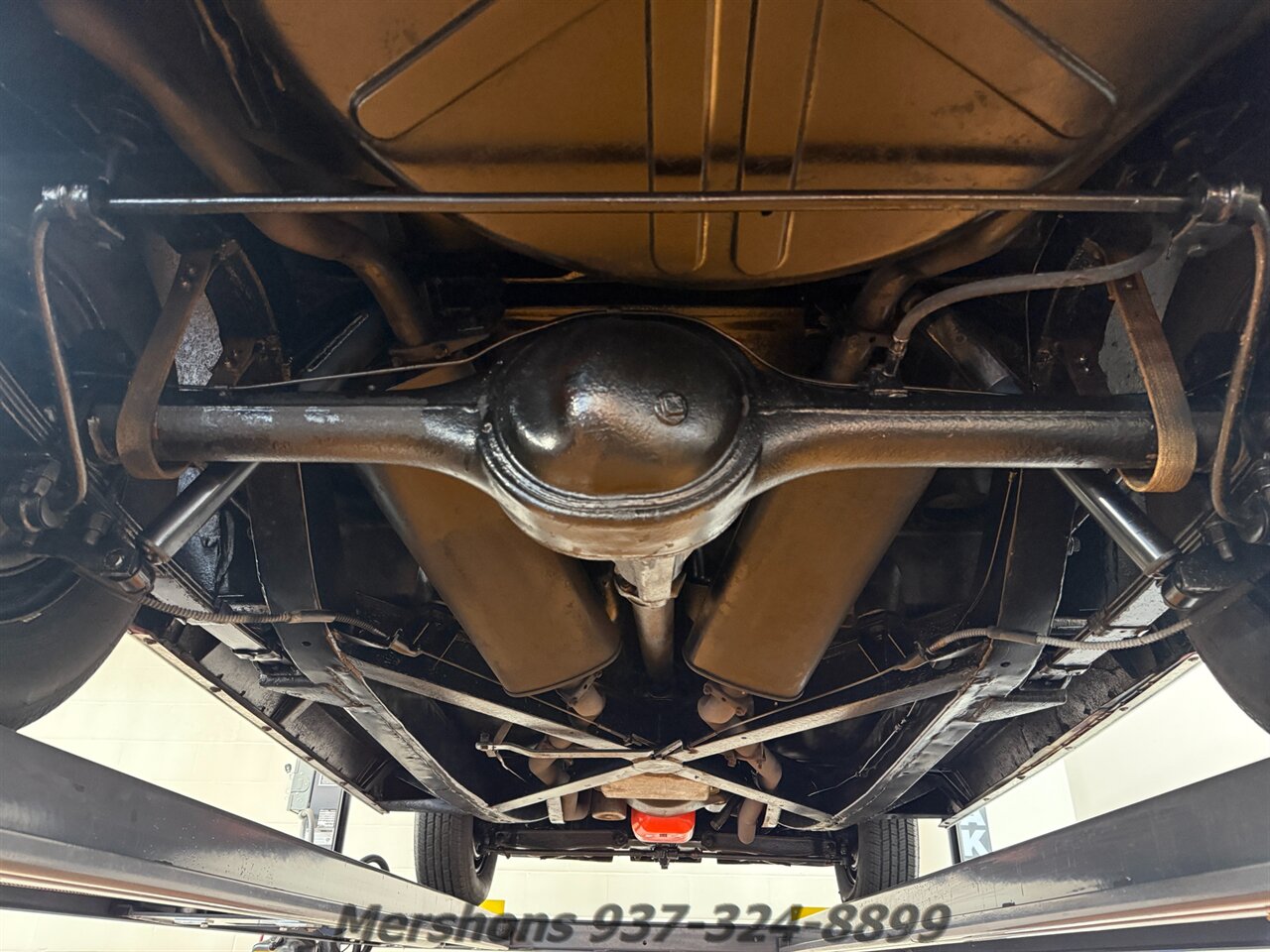 1962 Chevrolet Corvette   - Photo 16 - Springfield, OH 45503