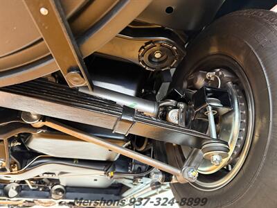 1966 Chevrolet Corvette   - Photo 21 - Springfield, OH 45503