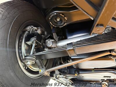 1966 Chevrolet Corvette   - Photo 20 - Springfield, OH 45503