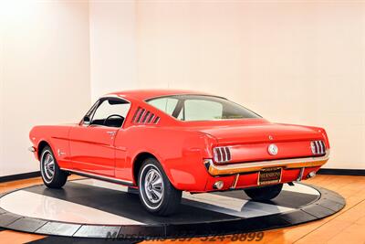 1966 Ford Mustang   - Photo 5 - Springfield, OH 45503