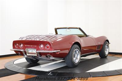 1969 Chevrolet Corvette   - Photo 19 - Springfield, OH 45503
