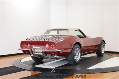 1969 Chevrolet Corvette   - Photo 10 - Springfield, OH 45503