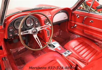 1966 Chevrolet Corvette   - Photo 14 - Springfield, OH 45503