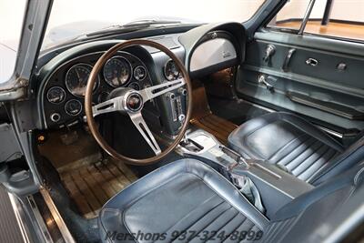 1967 Chevrolet Corvette   - Photo 2 - Springfield, OH 45503