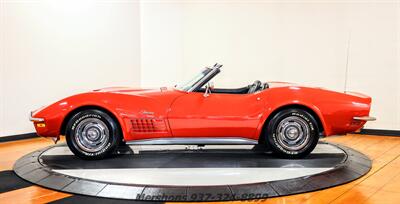 1970 Chevrolet Corvette   - Photo 5 - Springfield, OH 45503