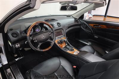 2008 Mercedes-Benz SL 550   - Photo 17 - Springfield, OH 45503