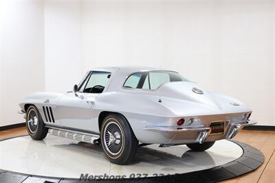 1966 Chevrolet Corvette   - Photo 5 - Springfield, OH 45503