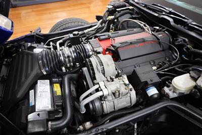 1996 Chevrolet Corvette   - Photo 3 - Springfield, OH 45503