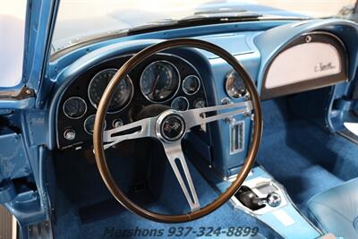 1965 Chevrolet Corvette   - Photo 2 - Springfield, OH 45503