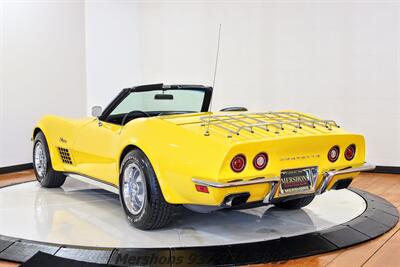 1971 Chevrolet Corvette   - Photo 5 - Springfield, OH 45503