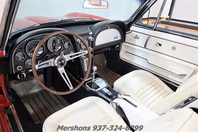 1967 Chevrolet Corvette   - Photo 13 - Springfield, OH 45503
