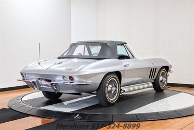 1966 Chevrolet Corvette   - Photo 11 - Springfield, OH 45503