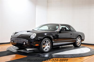 2004 Ford Thunderbird Deluxe   - Photo 8 - Springfield, OH 45503